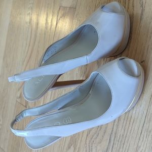 Platform high heel shoes